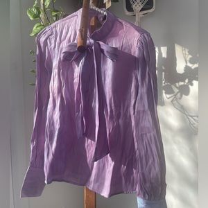 Metallic Tie-up Turtleneck